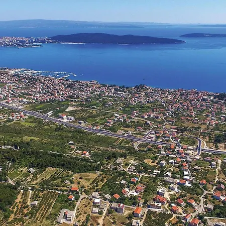 In Kastel Kambelovac With Wifi Appartamento