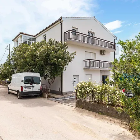 Gorgeous In Kastel Kambelovac Apartman *